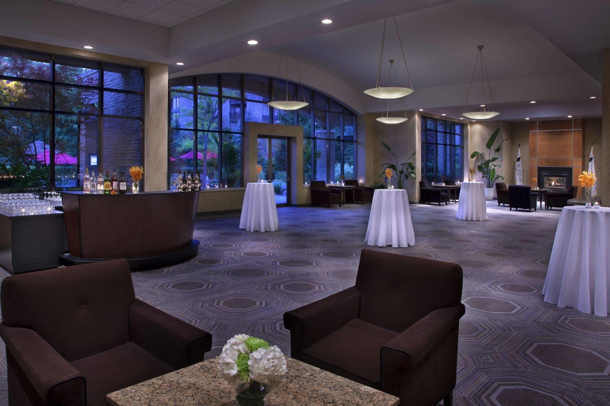 White Oaks Conference & Resort Spa Ниагара-он-те-Лейк Экстерьер фото The Westin Galleria Houston